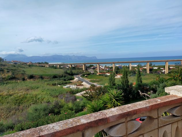 casa indipendente in vendita a Balestrate