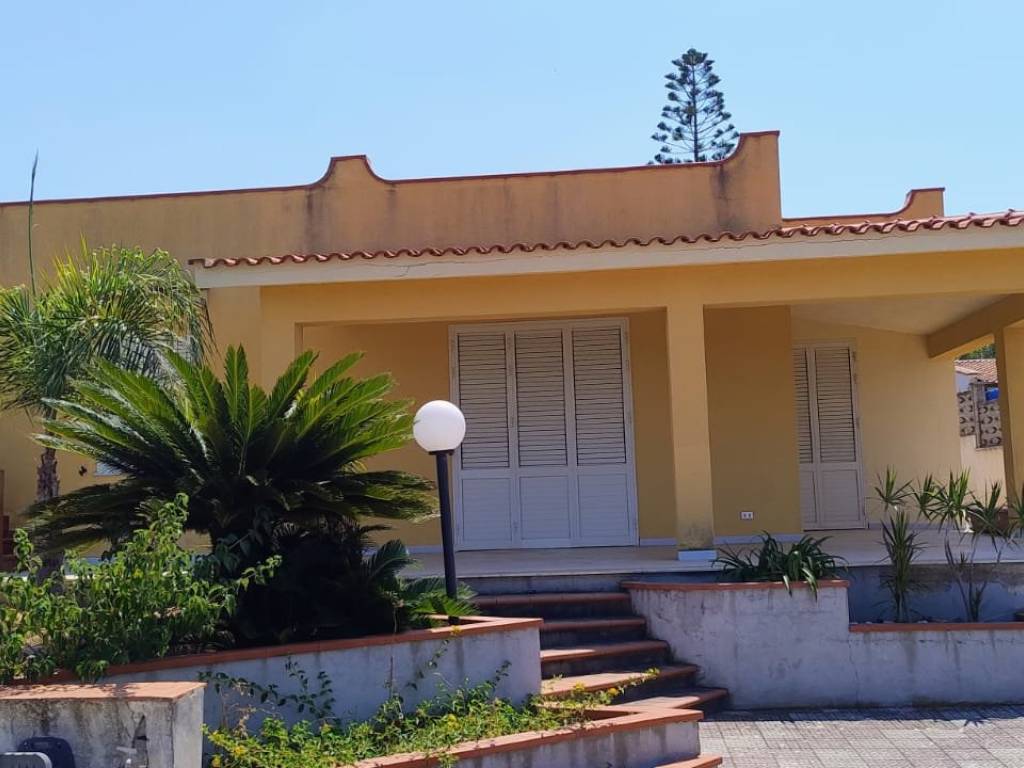 casa indipendente in vendita a Balestrate