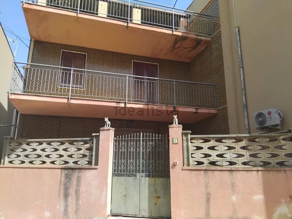 casa indipendente in vendita a Balestrate