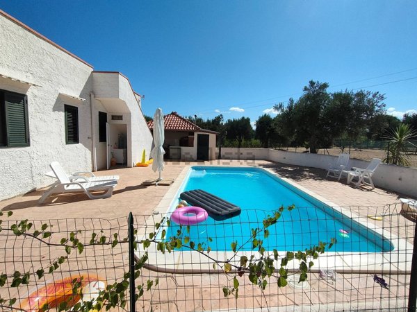 casa indipendente in vendita a Balestrate