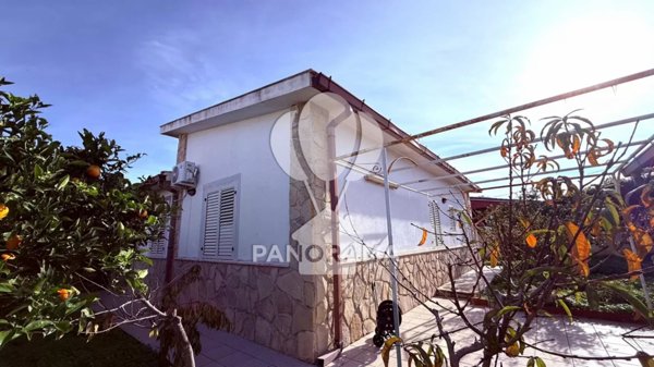 casa indipendente in vendita a Balestrate