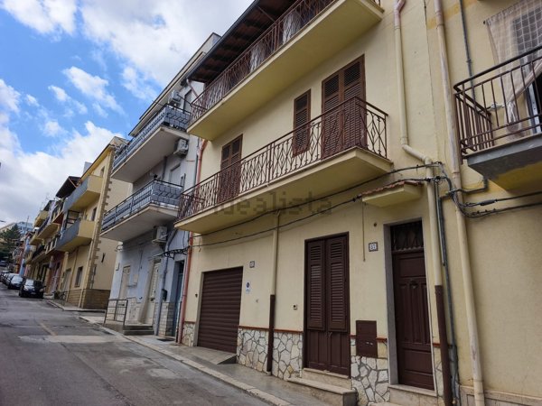 casa indipendente in vendita a Balestrate