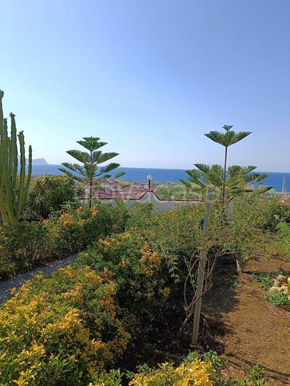 negozio in vendita a Balestrate