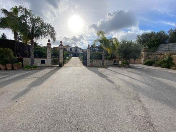 casa indipendente in vendita a Balestrate