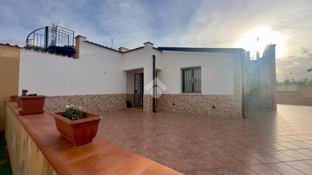 casa indipendente in vendita a Balestrate