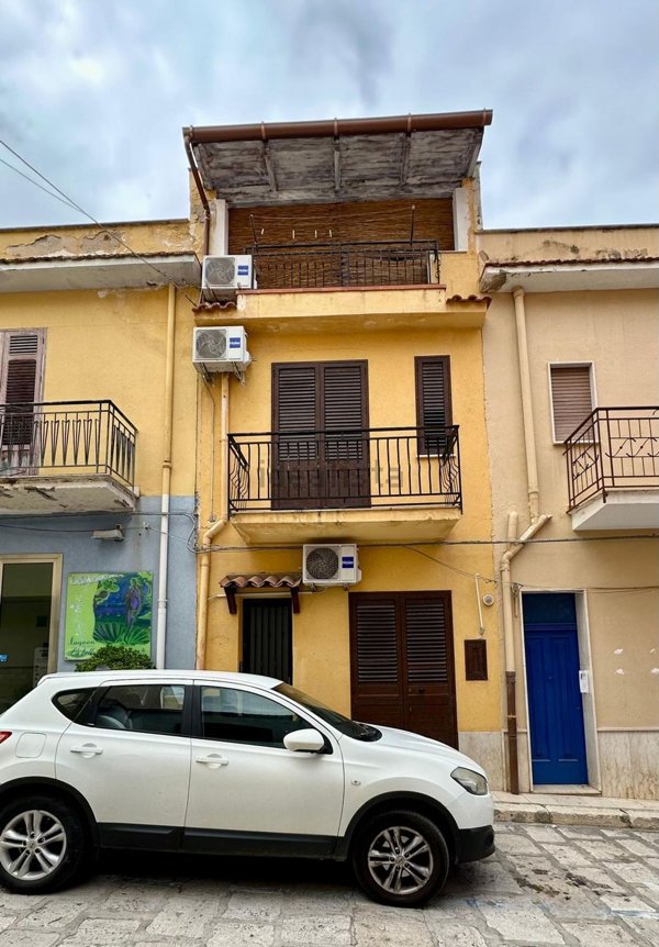 casa indipendente in vendita a Balestrate