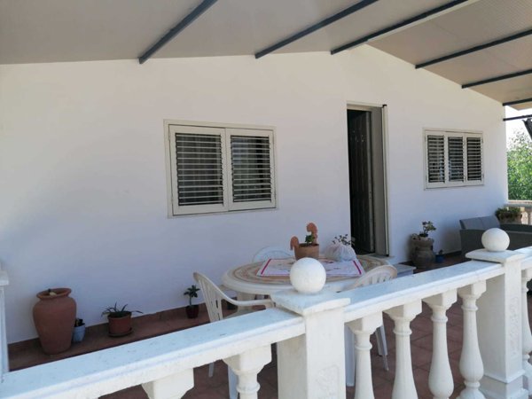casa indipendente in vendita a Balestrate