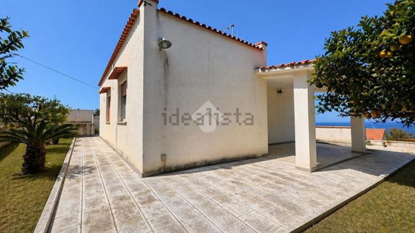 casa indipendente in vendita a Balestrate