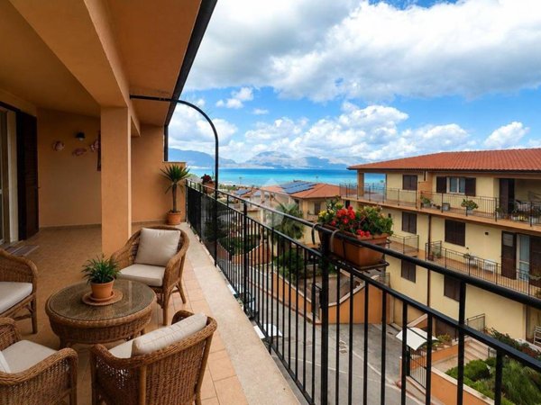 casa indipendente in vendita a Balestrate