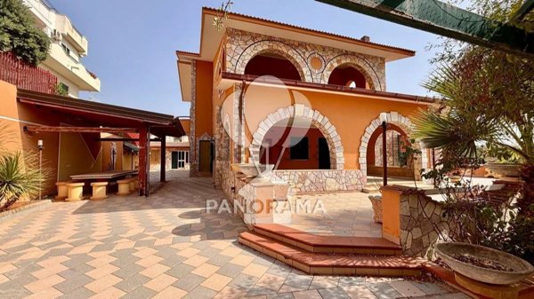 casa indipendente in vendita a Balestrate