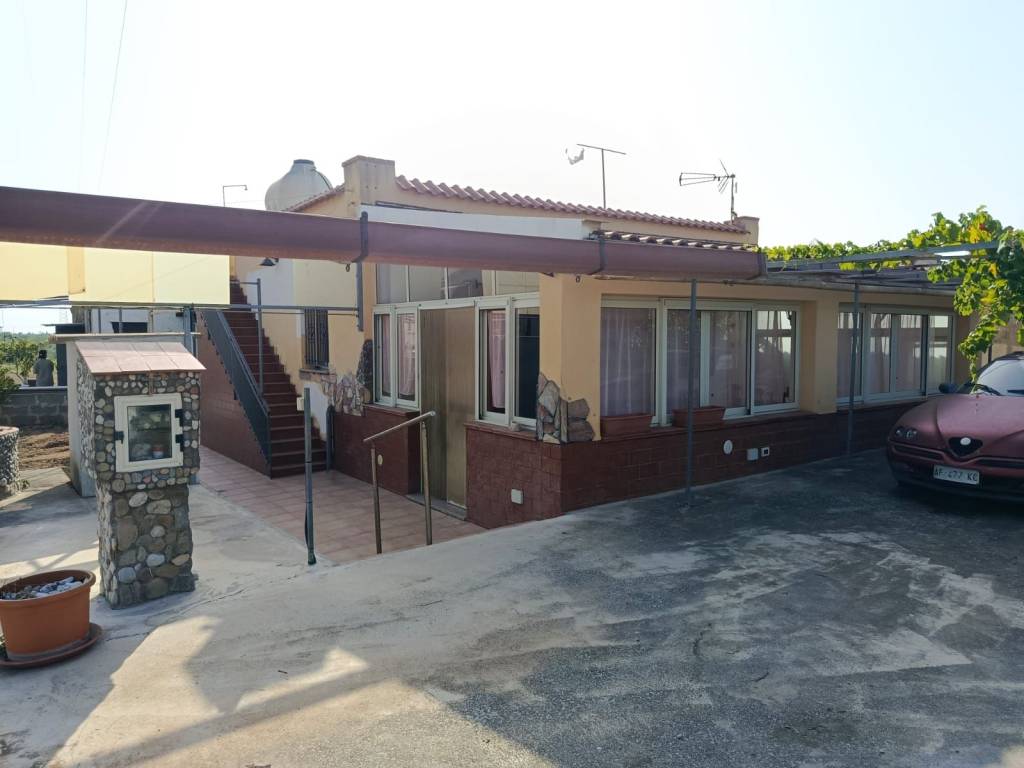 casa indipendente in vendita a Balestrate
