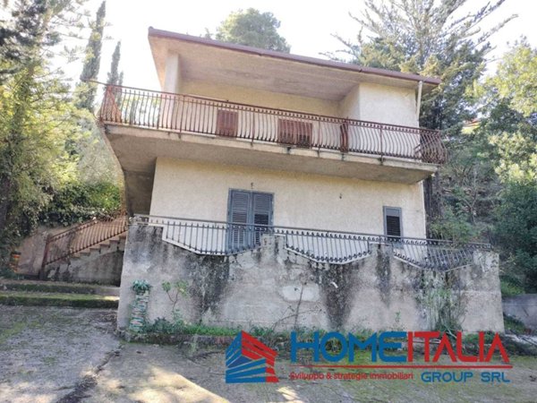 casa indipendente in vendita a Belmonte Mezzagno