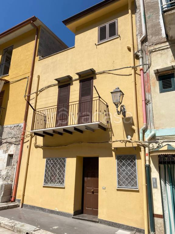 casa indipendente in vendita a Belmonte Mezzagno