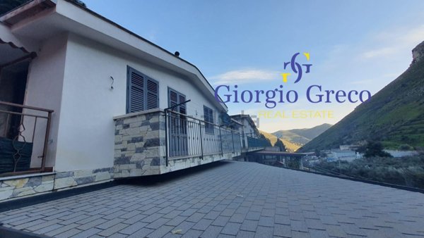 casa indipendente in vendita a Belmonte Mezzagno