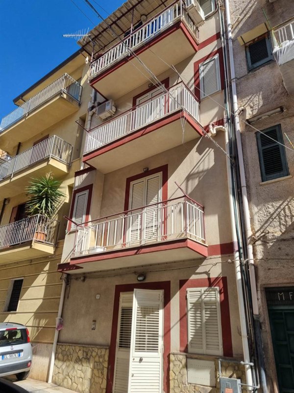casa indipendente in vendita a Belmonte Mezzagno