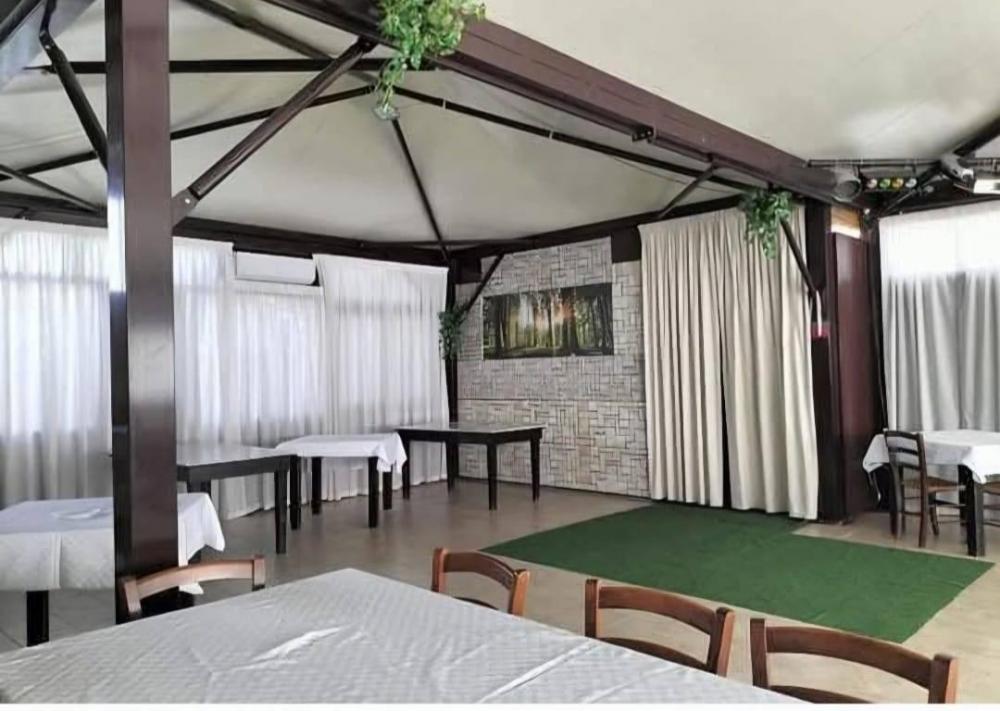 negozio in vendita a Belmonte Mezzagno