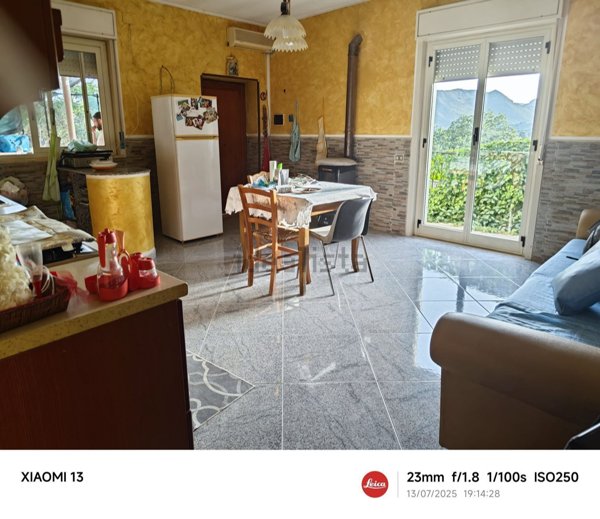 casa indipendente in vendita a Belmonte Mezzagno