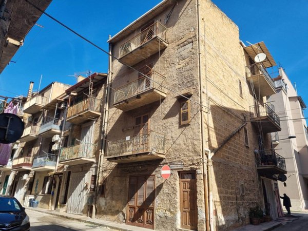 casa indipendente in vendita a Belmonte Mezzagno