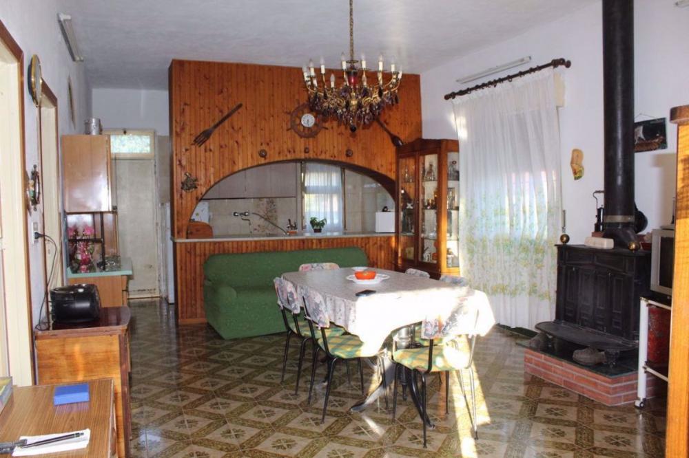 casa indipendente in vendita a Belmonte Mezzagno