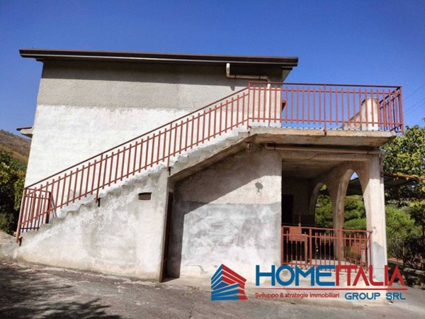 casa indipendente in vendita a Belmonte Mezzagno