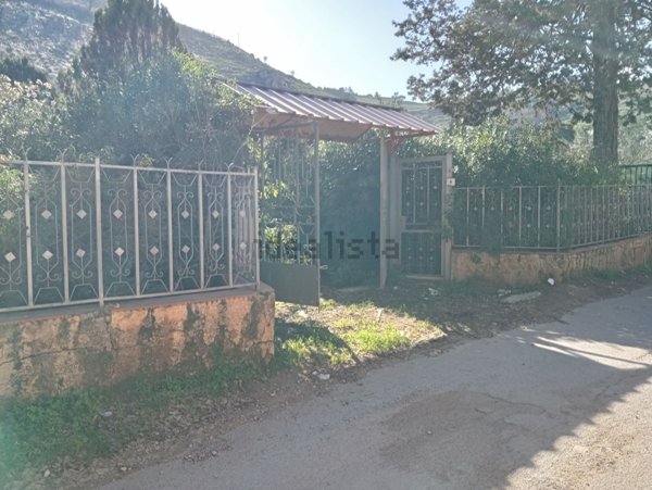 casa indipendente in vendita a Belmonte Mezzagno