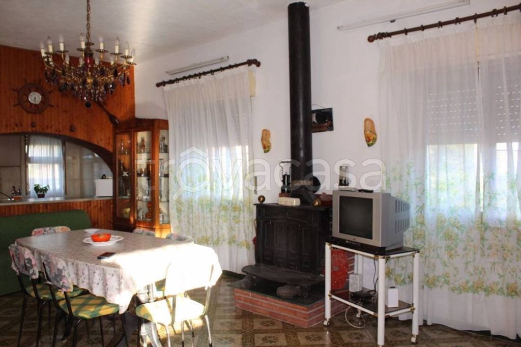 casa indipendente in vendita a Belmonte Mezzagno
