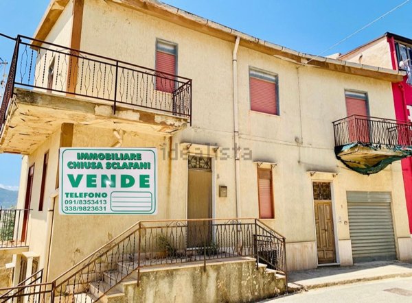 casa indipendente in vendita a Bisacquino