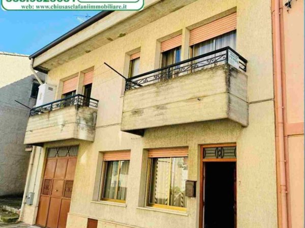 casa indipendente in vendita a Bisacquino