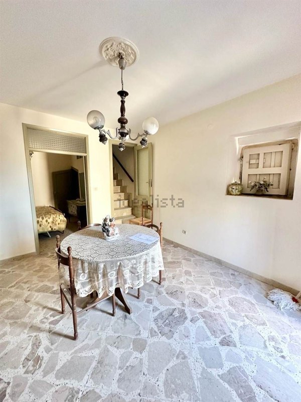 casa indipendente in vendita a Bisacquino