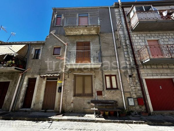 casa indipendente in vendita a Bompietro