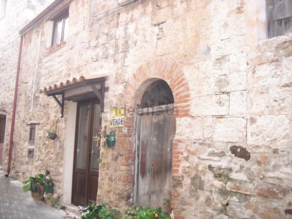 quadrivano in vendita a Bompietro