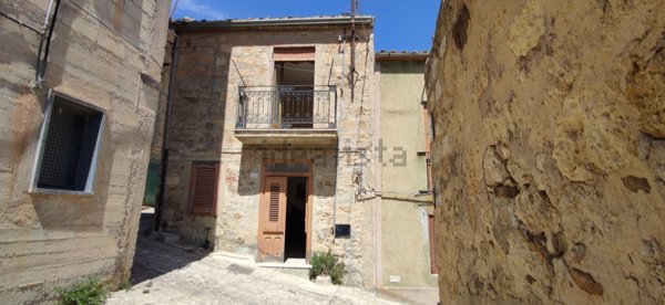 appartamento in vendita a Bompietro