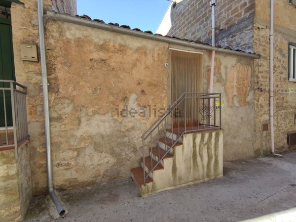 appartamento in vendita a Bompietro in zona Locati
