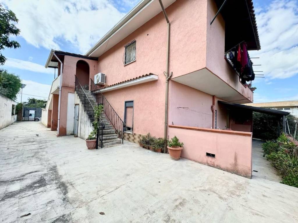 casa indipendente in vendita a Borgetto