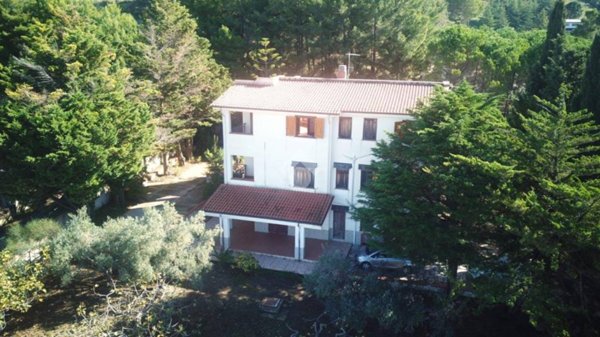 casa indipendente in vendita a Borgetto