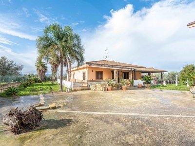 casa indipendente in vendita a Borgetto