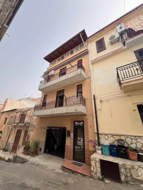 casa indipendente in vendita a Borgetto