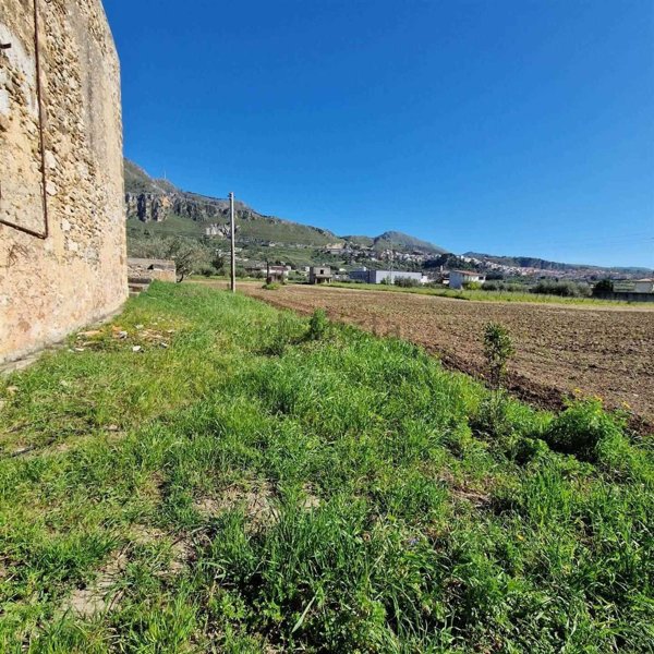 casa indipendente in vendita a Borgetto