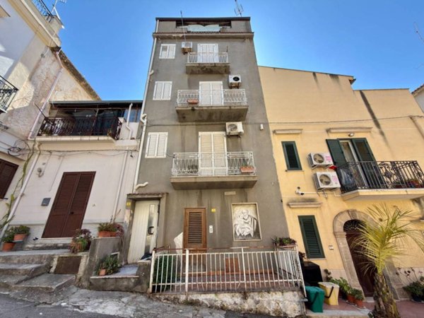 casa indipendente in vendita a Borgetto