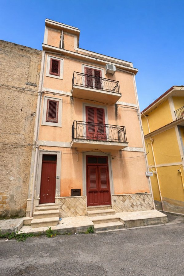 casa indipendente in vendita a Borgetto