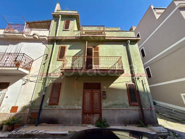 casa indipendente in vendita a Borgetto