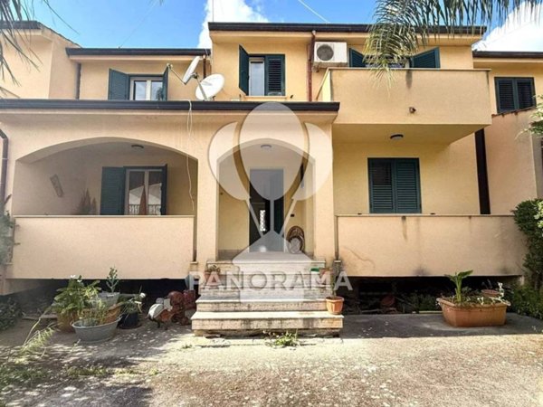 casa indipendente in vendita a Borgetto