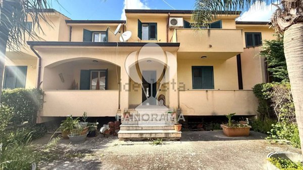 casa indipendente in vendita a Borgetto