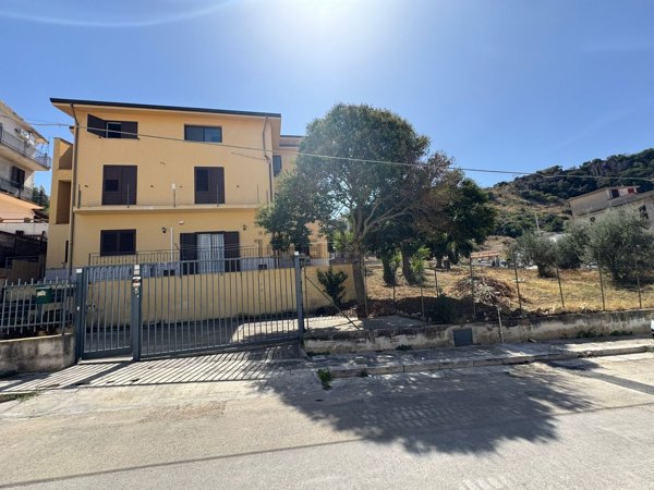 casa indipendente in vendita a Borgetto