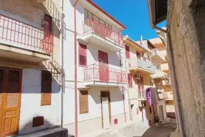 casa indipendente in vendita a Borgetto