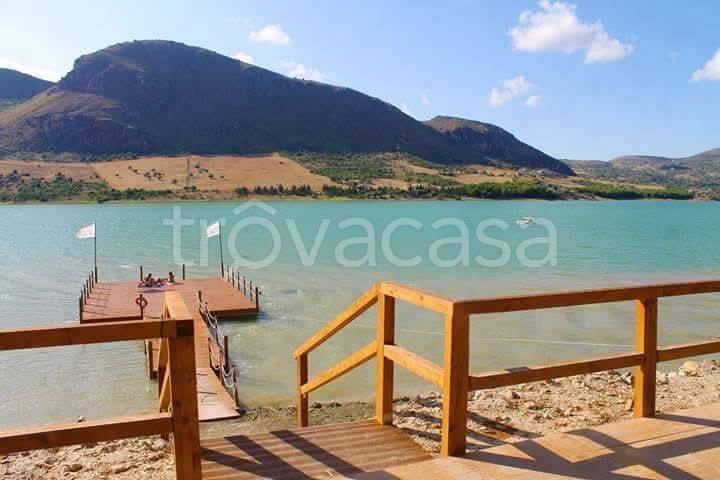 negozio in vendita a Caccamo