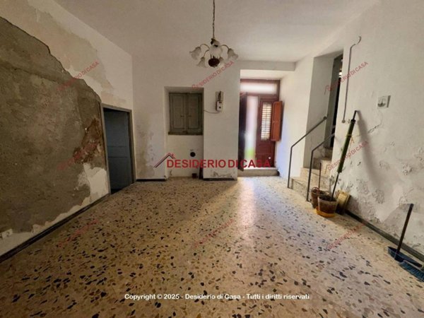 casa indipendente in vendita a Caccamo
