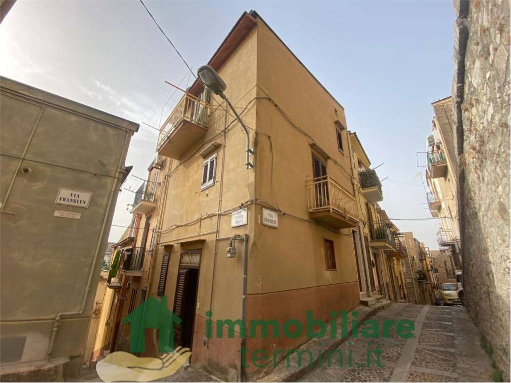 casa indipendente in vendita a Caccamo