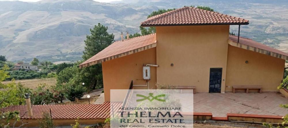 casa indipendente in vendita a Caccamo
