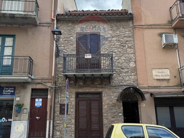casa indipendente in vendita a Caccamo